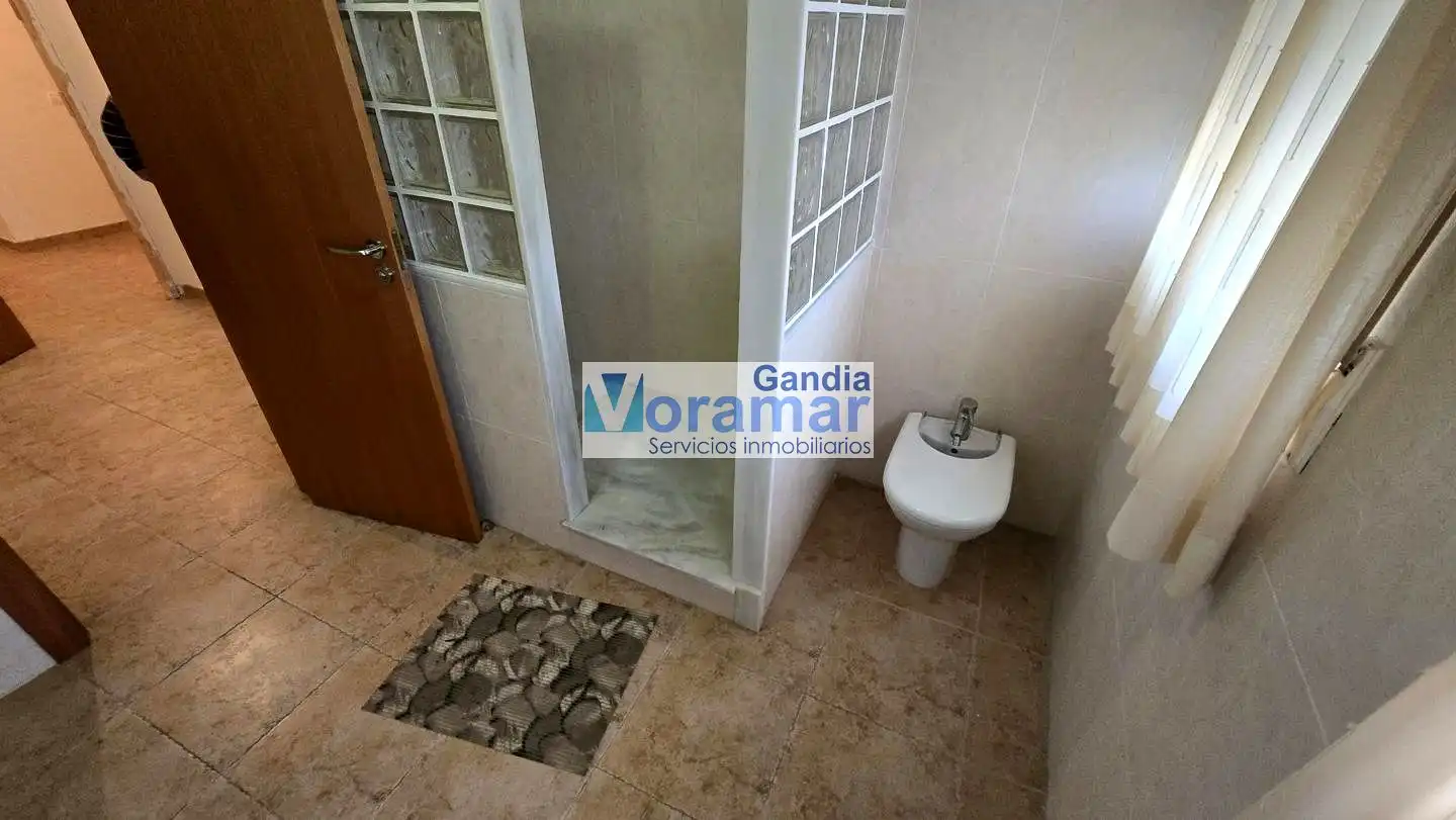 Baño de Casa adosada en venta en Xeresa con Aire acondicionado, Calefacción y Terraza