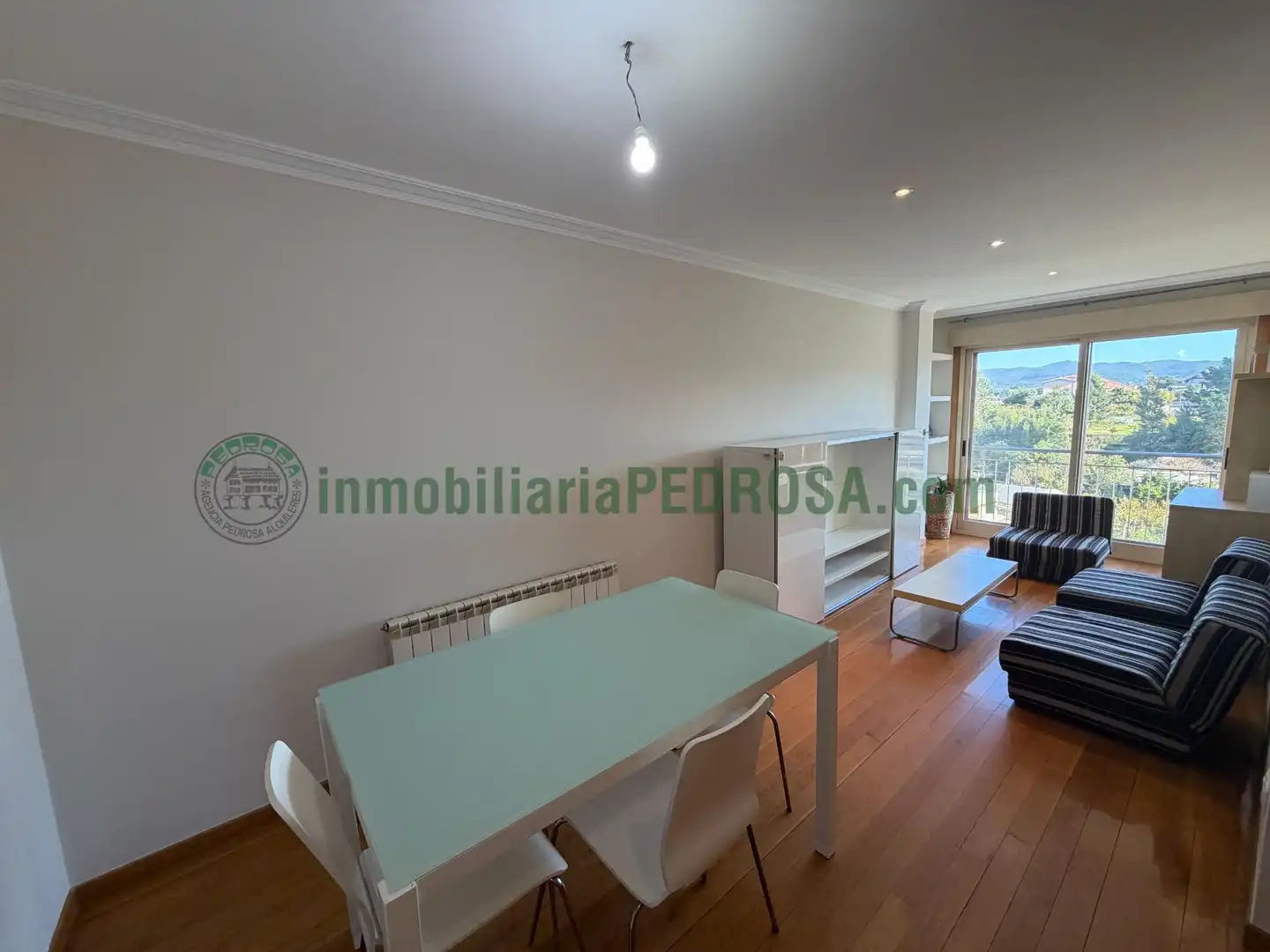 Habitación de Apartamento de alquiler en A Parda