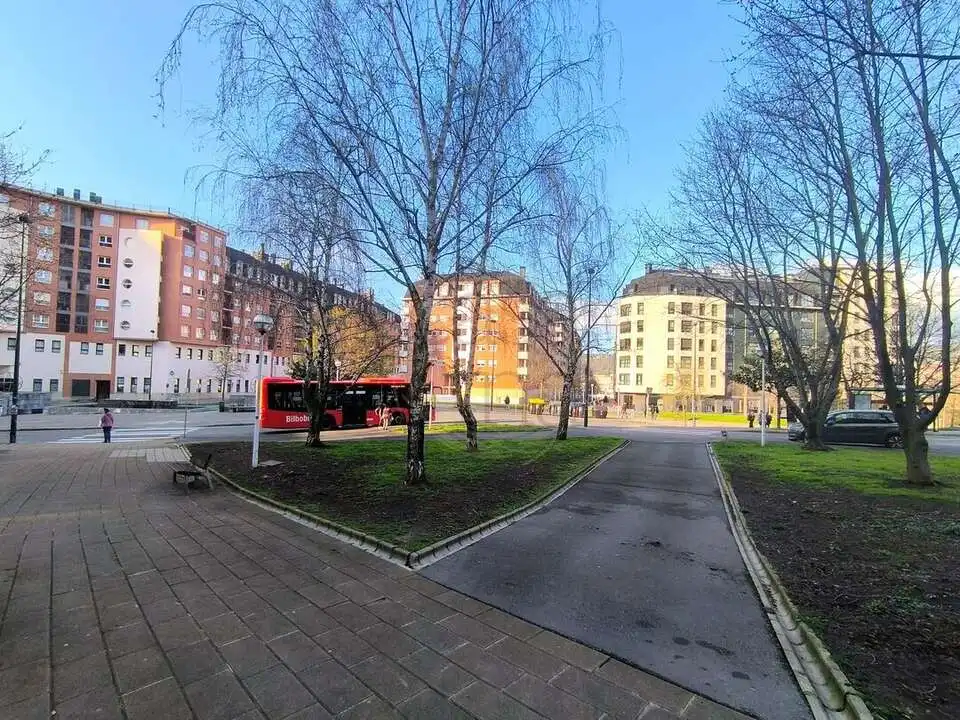 Local comercial de lloguer a Jardines Gernika, imagen 16