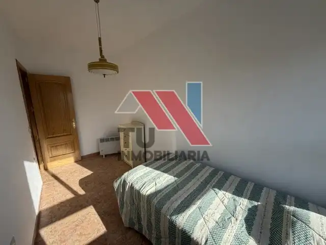 Habitación de Piso en venta en Fuensalida con Terraza, Horno y Lavadora