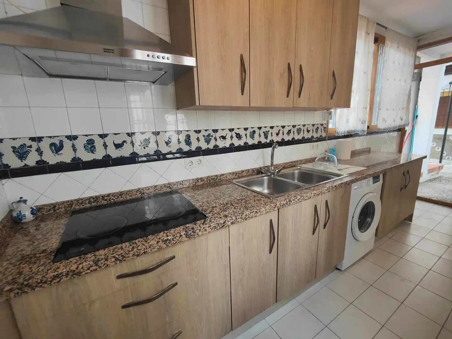 Cocina de Casa o chalet de alquiler en Granada con Calefacción, Jardín privado y Terraza