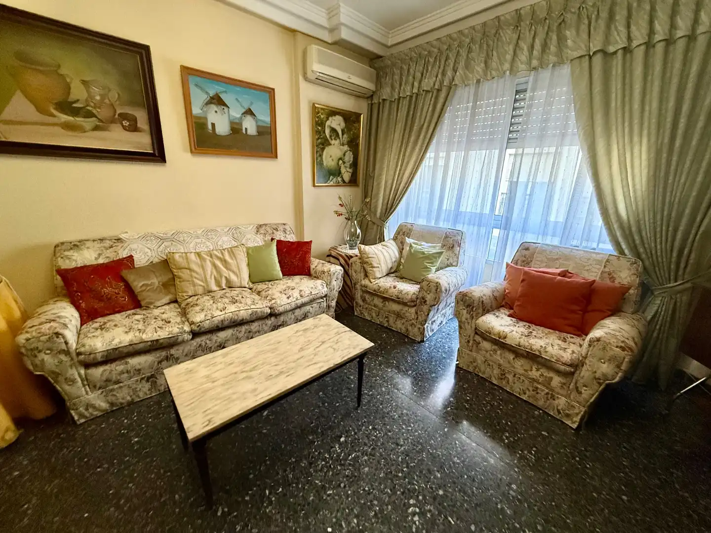Living room of Flat for sale in Ciudad Real  with Air Conditioner, Heating and Furnished