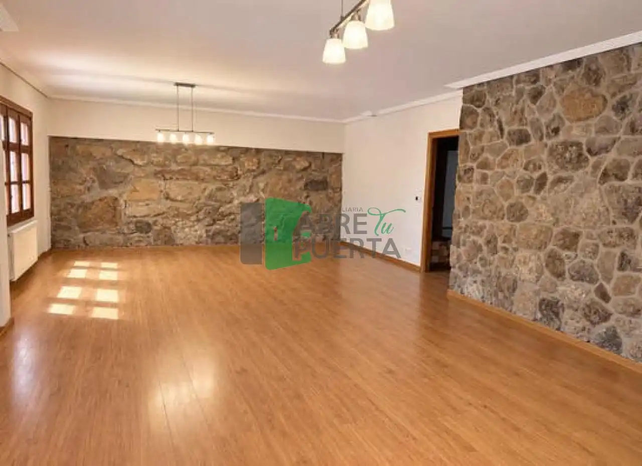 Residenziale in vendita a Coles, imagen 3