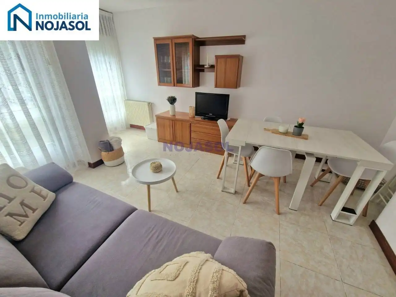 Apartamento con piscina en venta en Calle Bosque, imagen 2