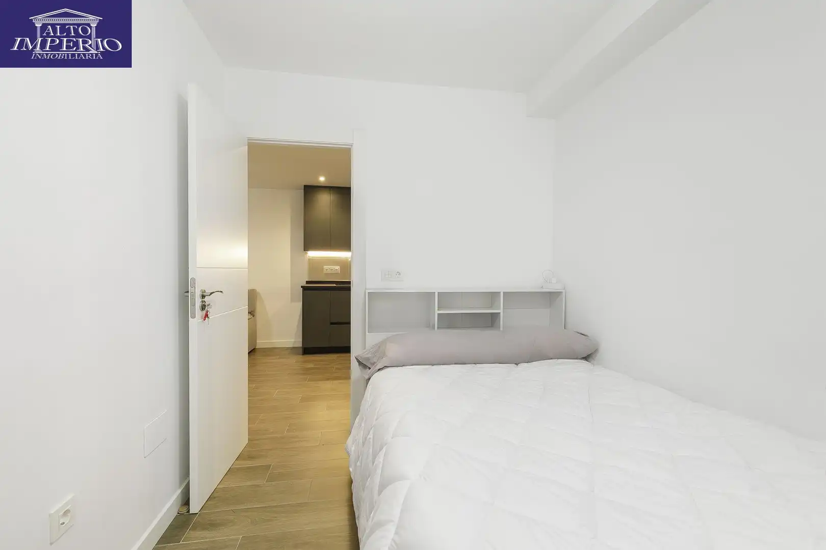 Habitación de Apartamento en venta en Granada