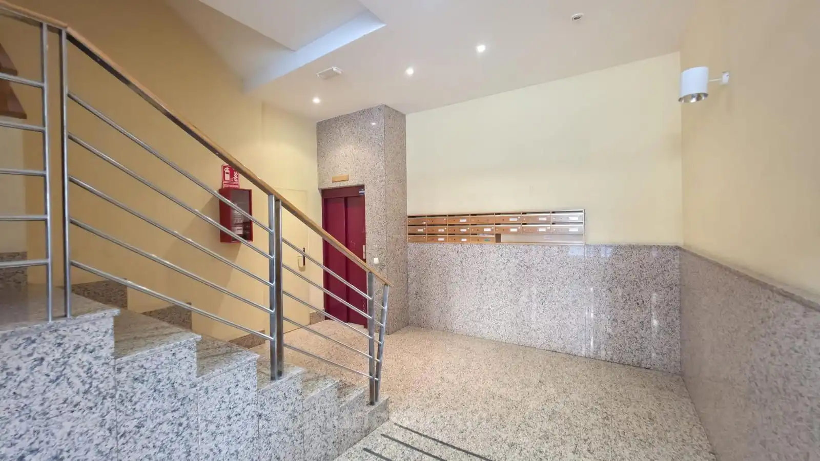 Flat with balcony to rent in Norberto Cuesta Dutari, imagen 14