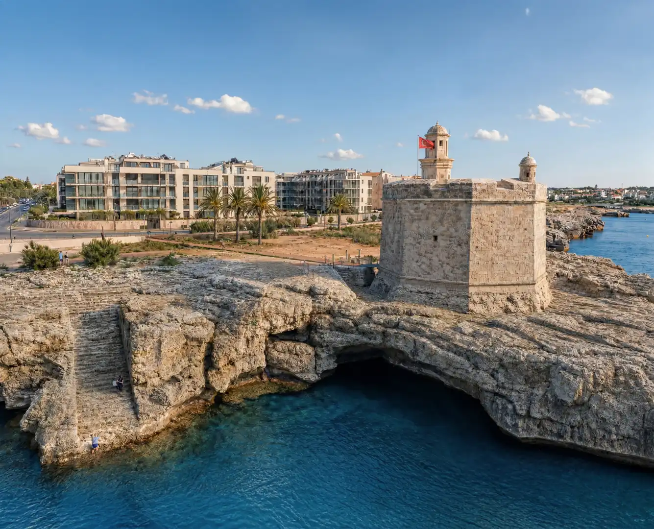 Vista exterior de Piso en venta en Ciutadella de Menorca con Aire acondicionado y Piscina comunitaria