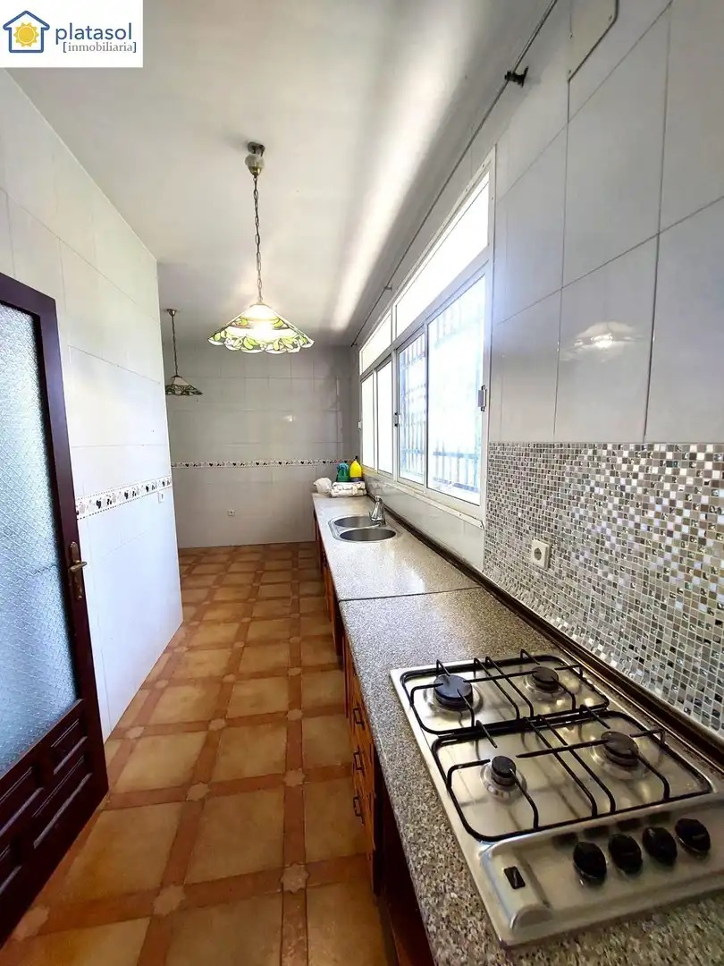 Chalet con piscina en venta en Calle ROMA, imagen 41
