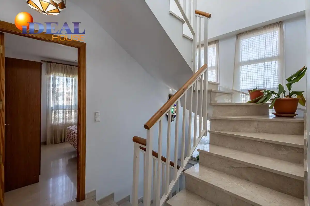 House with terrace for sale in Calle LIMA, imagen 16