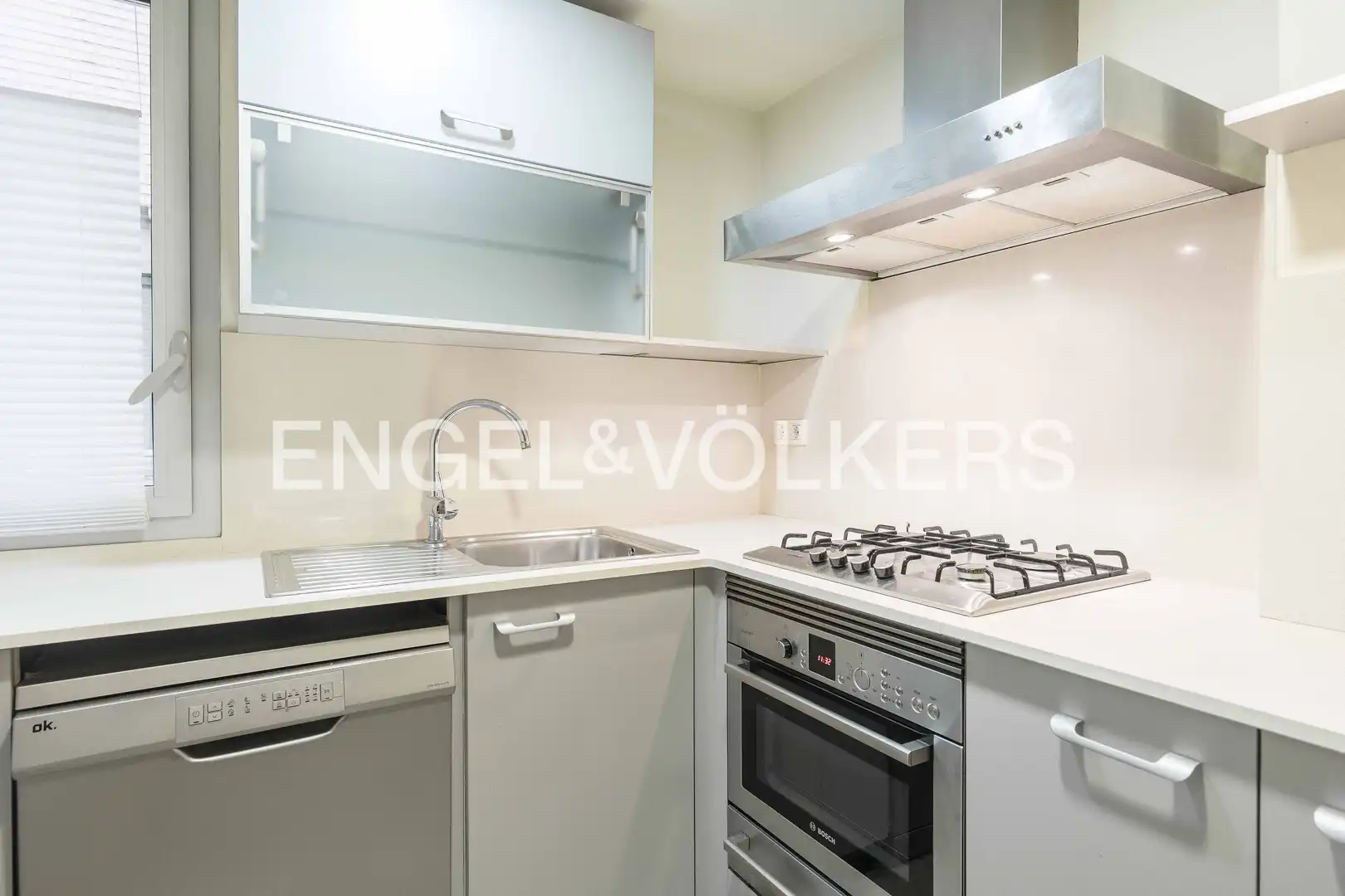 Cocina de Piso de alquiler en Barcelona con Aire acondicionado, Calefacción y Parquet
