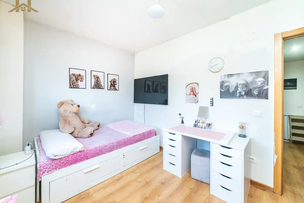 Bedroom of Ground floor for sale in Navalcarnero  with Heating, Private garden and Parquet flooring