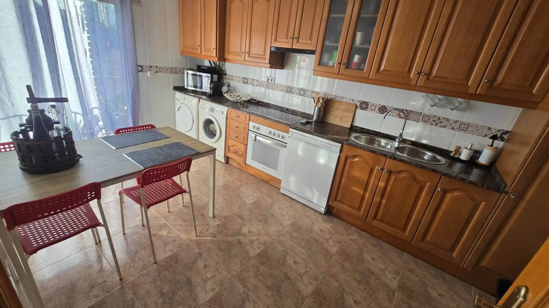 Cocina de Dúplex en venta en Rubí con Aire acondicionado, Calefacción y Parquet