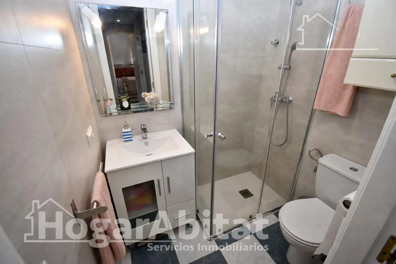 Baño de Apartamento en venta en Oropesa del Mar / Orpesa con Aire acondicionado, Calefacción y Jardín privado