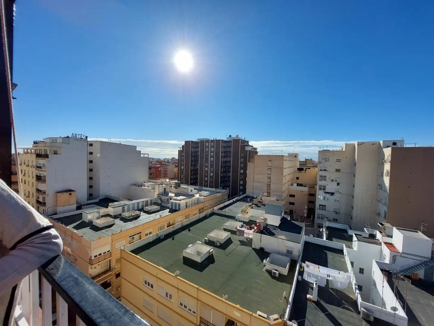 Vista exterior de Ático en venta en Almería con Aire acondicionado y Terraza