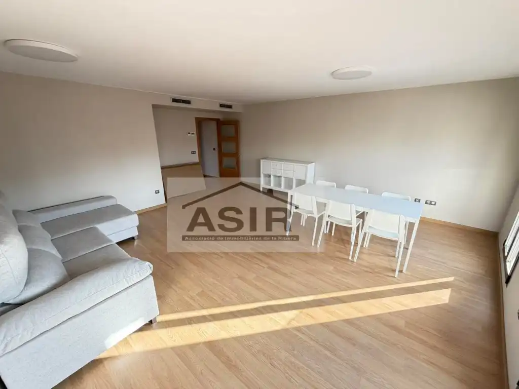 Living room of Flat for rent in Alzira  with Air Conditioner