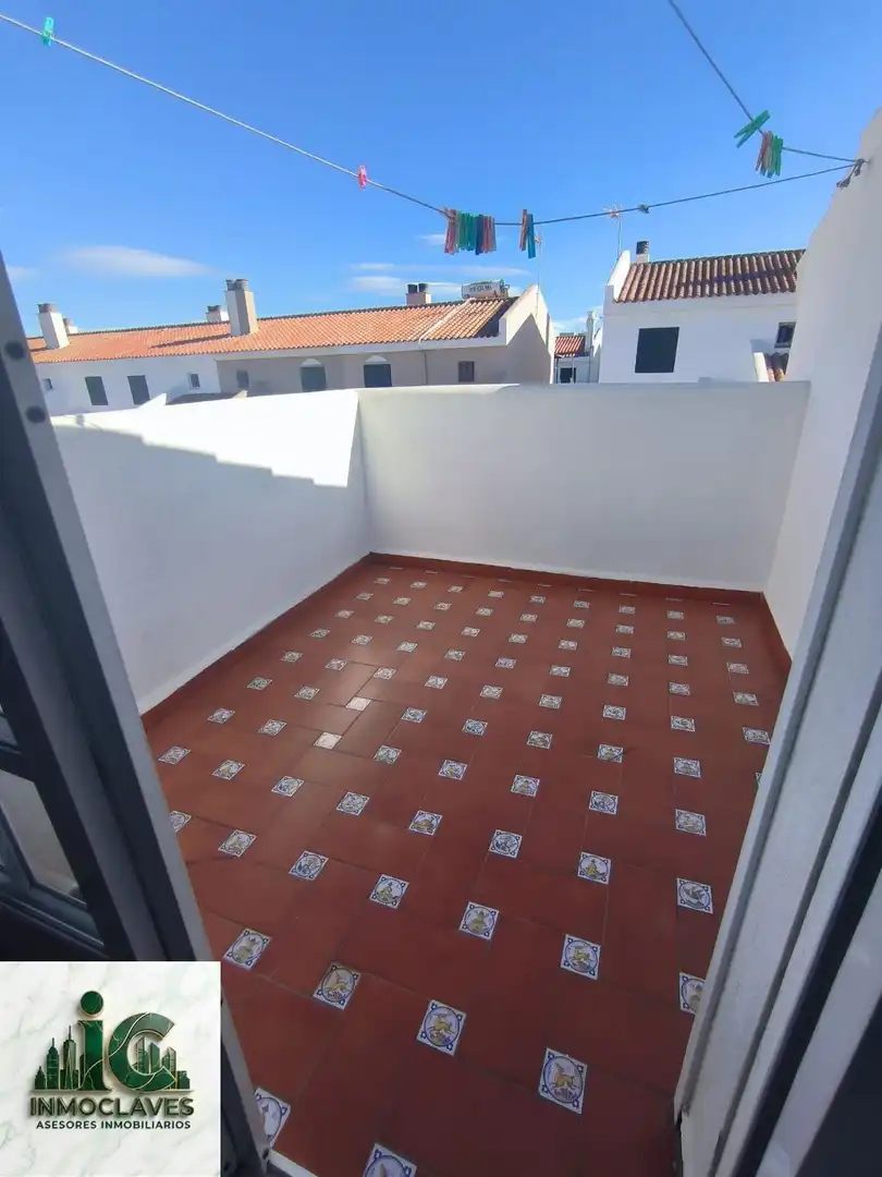 Terrace of Detached homes for sale in Algeciras  with Terrace and Furnished