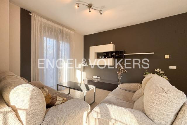 Apartamento en Alquiler en Calle Juan Marín en Centro