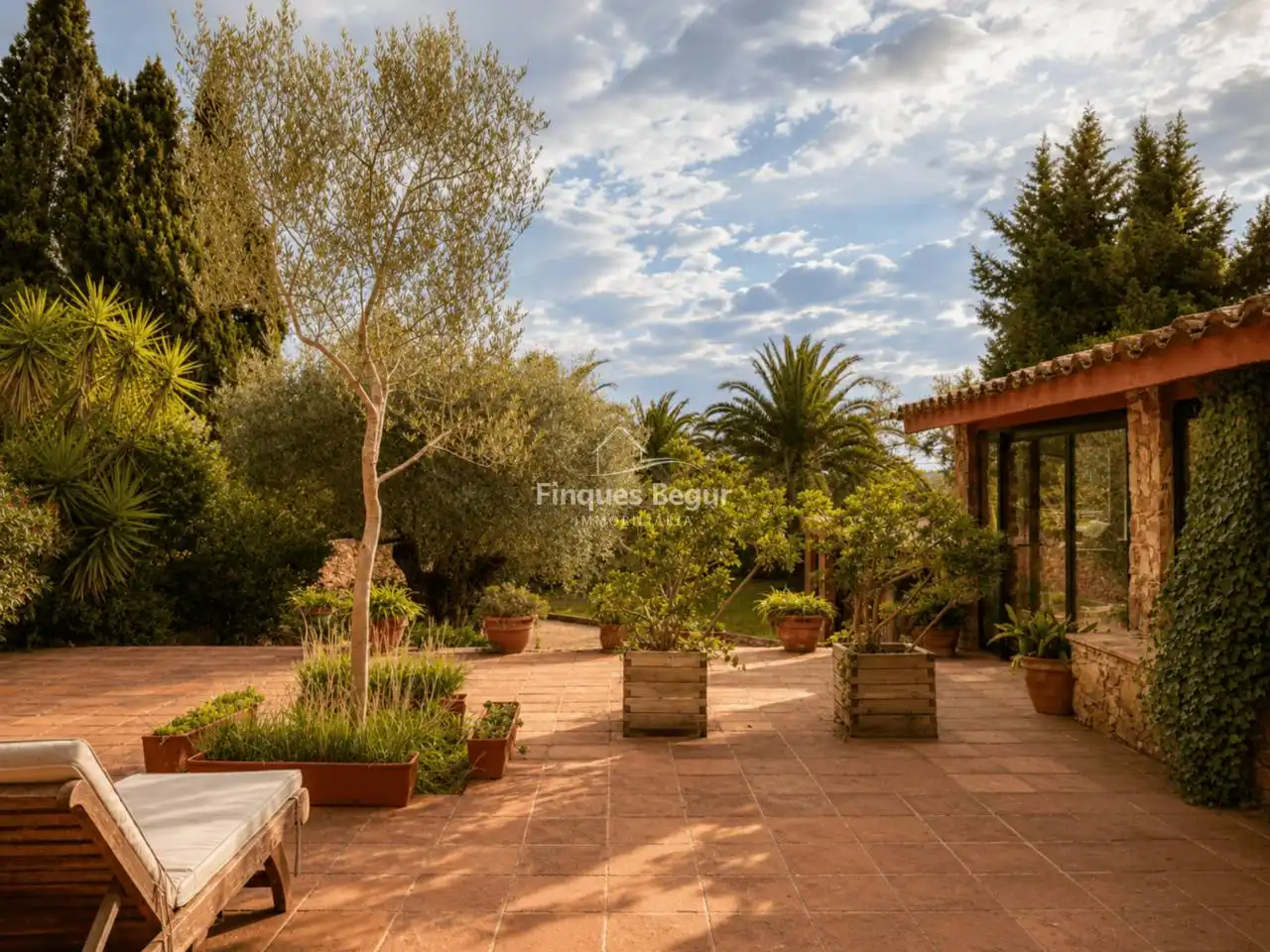 Jardí de Finca rústica en venda en Mont-ras amb Calefacció, Jardí privat i Terrassa