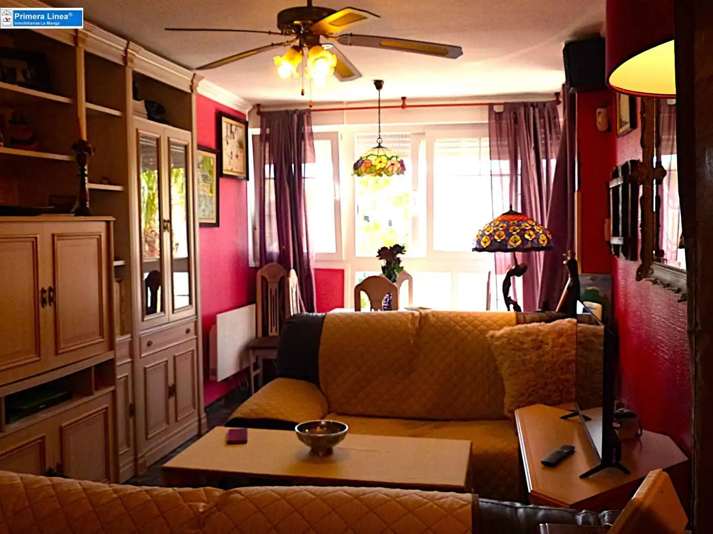 Sala de estar de Ático en venta en Cartagena con Calefacción, Terraza y Piscina comunitaria