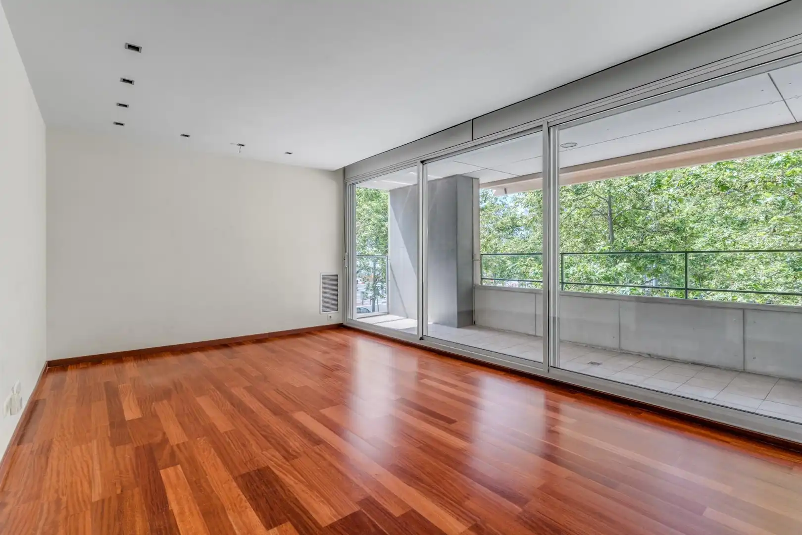 Sala de estar de Piso en venta en Sant Adrià de Besòs con Aire acondicionado, Calefacción y Parquet