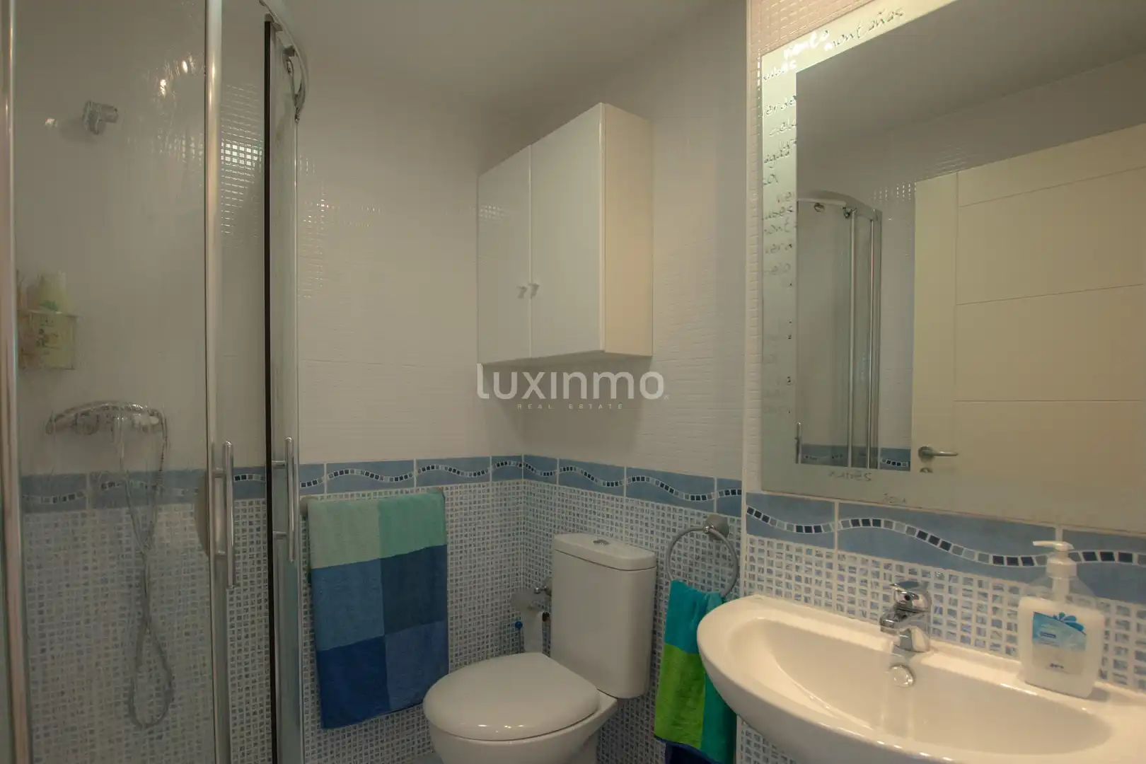 Bathroom of Flat for sale in Calpe / Calp  with Air Conditioner, Terrace and Storage room