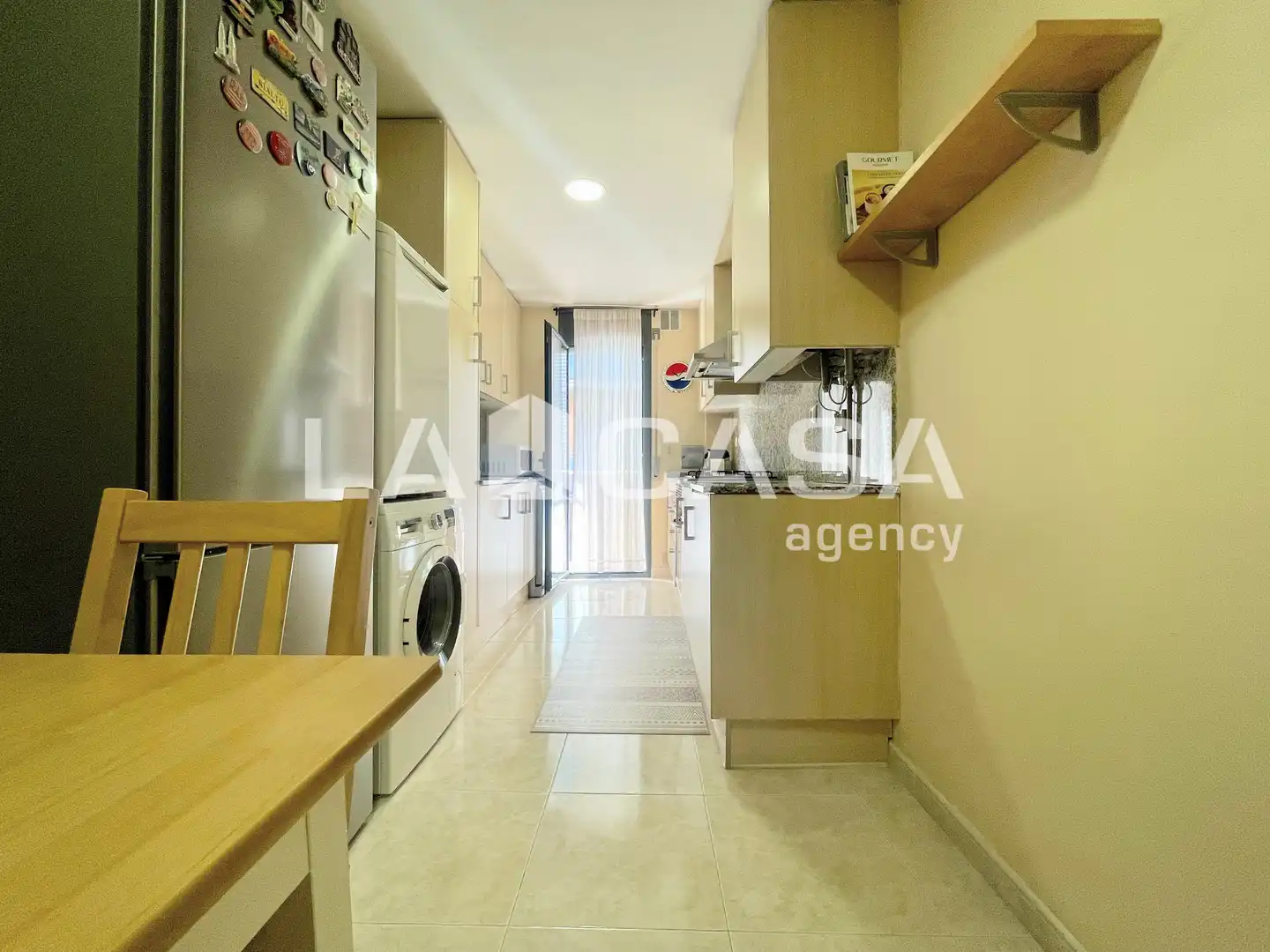 Cocina de Dúplex en venta en Badalona con Calefacción, Piscina y Balcón