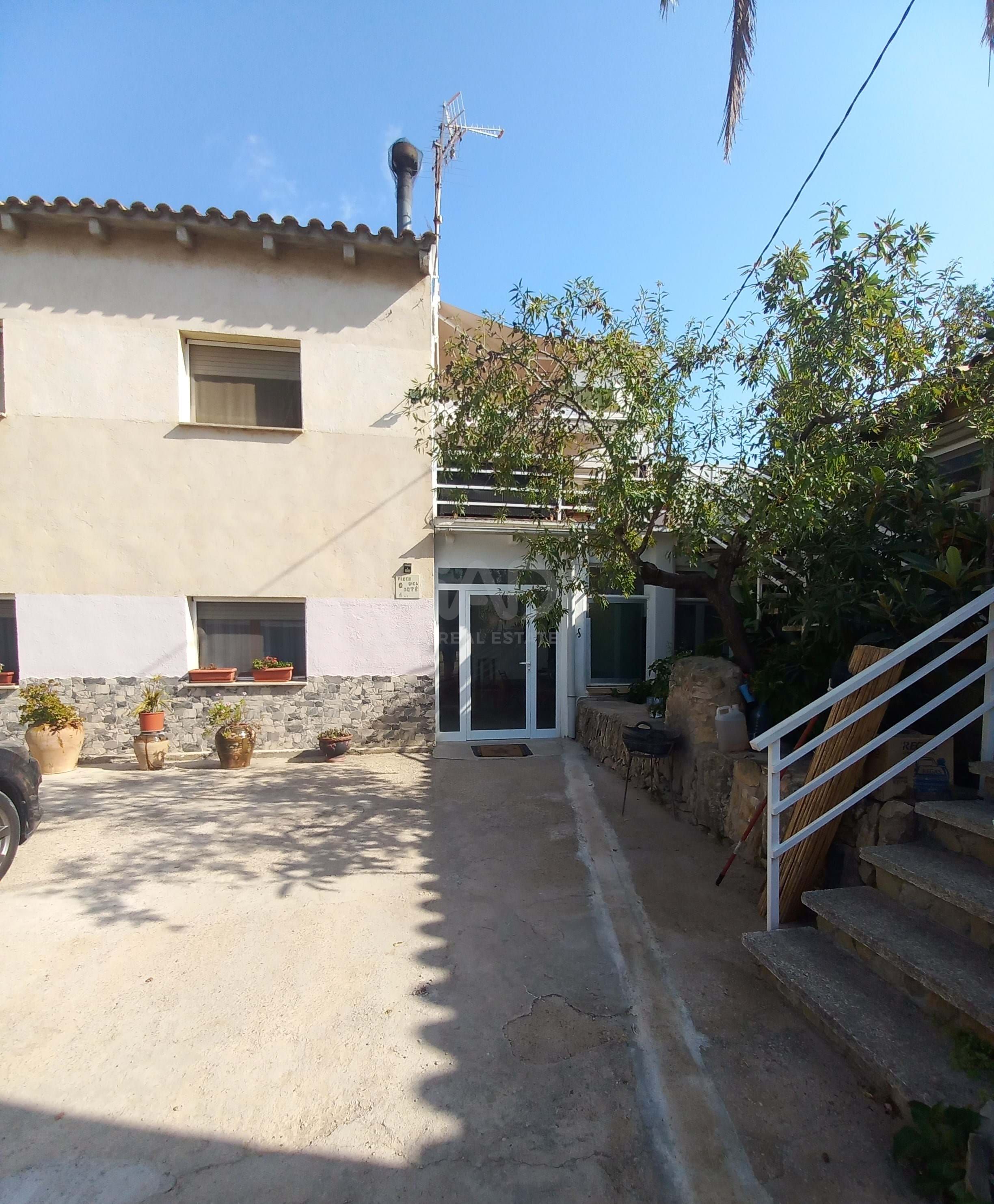 Exterior view of Building for sale in Tortosa