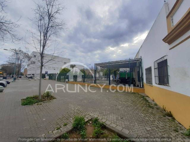 Local comercial en Venta en N/A en Doctor Barraquer - G. Renfe - Policlínico