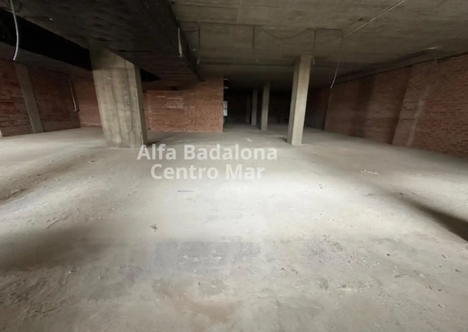 Local comercial de lloguer a Port, imagen 5