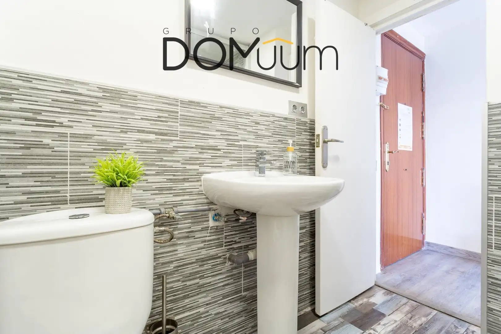 Baño de Piso en venta en Vila-seca con Aire acondicionado y Balcón