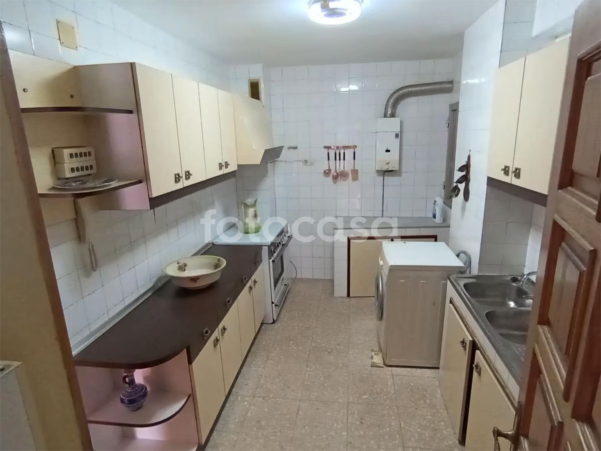 Küche von Wohnung zum verkauf in A Estrada  mit Heizung, Parkett und Terrasse