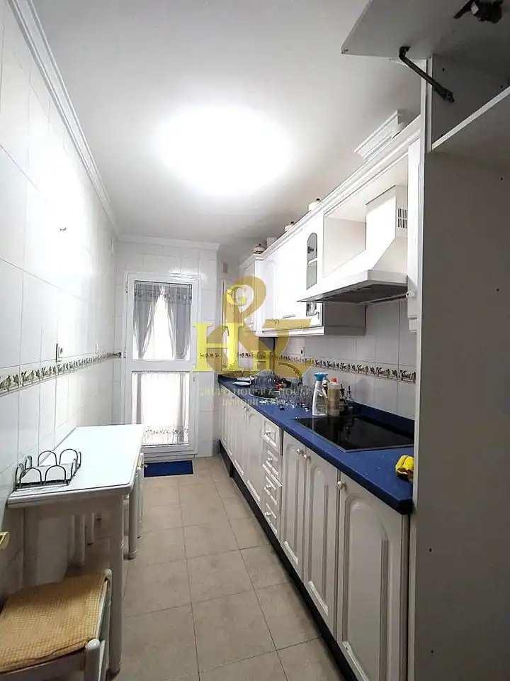 Cocina de Planta baja en venta en Sanlúcar de Barrameda con Aire acondicionado