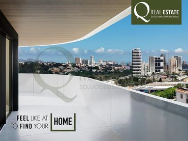 Piso con balcón en venta en Zona Pueblo