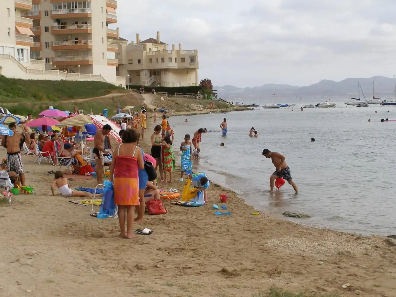Wohnungen zur Miete in Playa de las Gaviotas - El Pedrucho