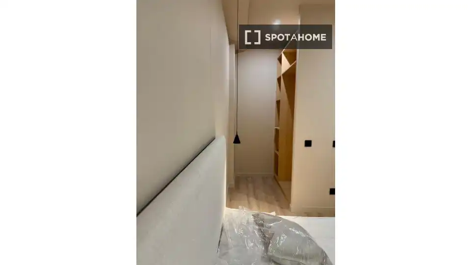 Piso con terraza en alquiler en Riu Sud, imagen 12