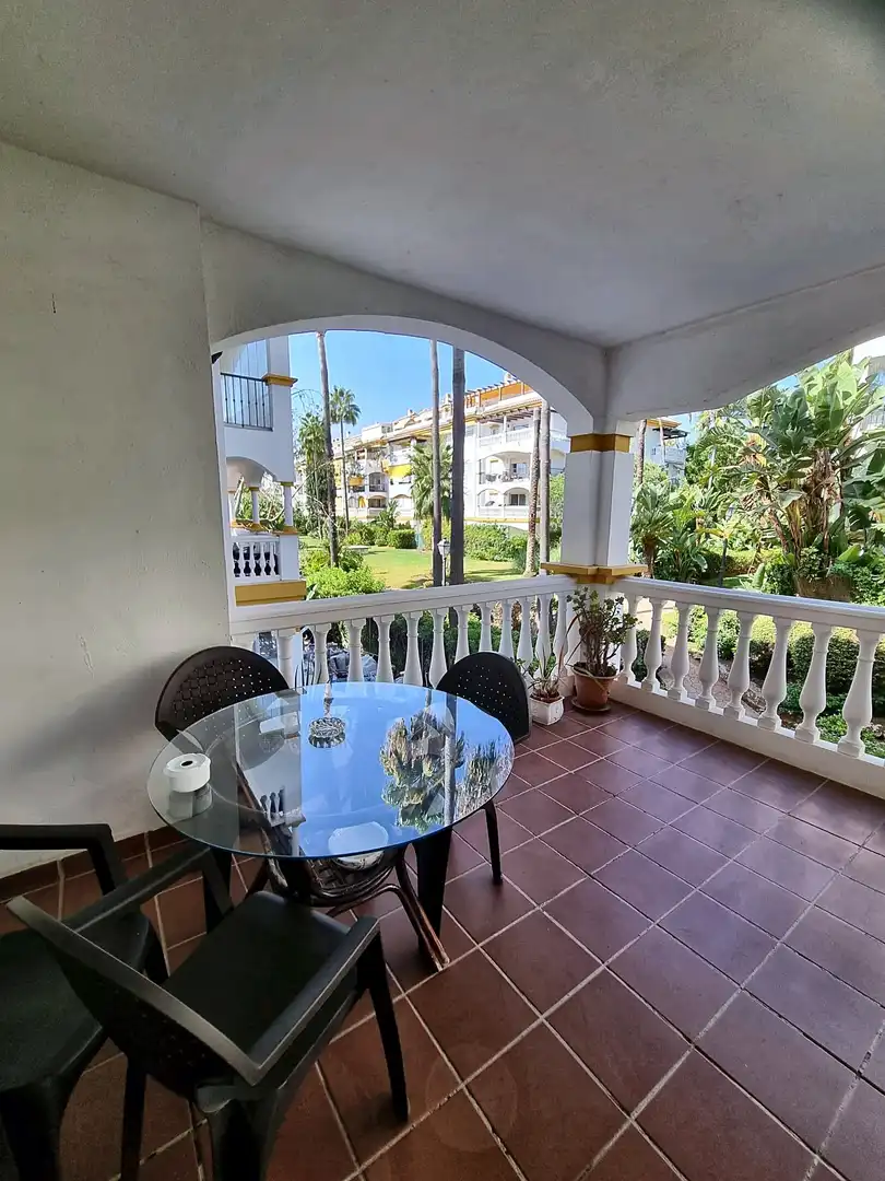 Terrassa de Apartament en venda en Nueva Andalucía