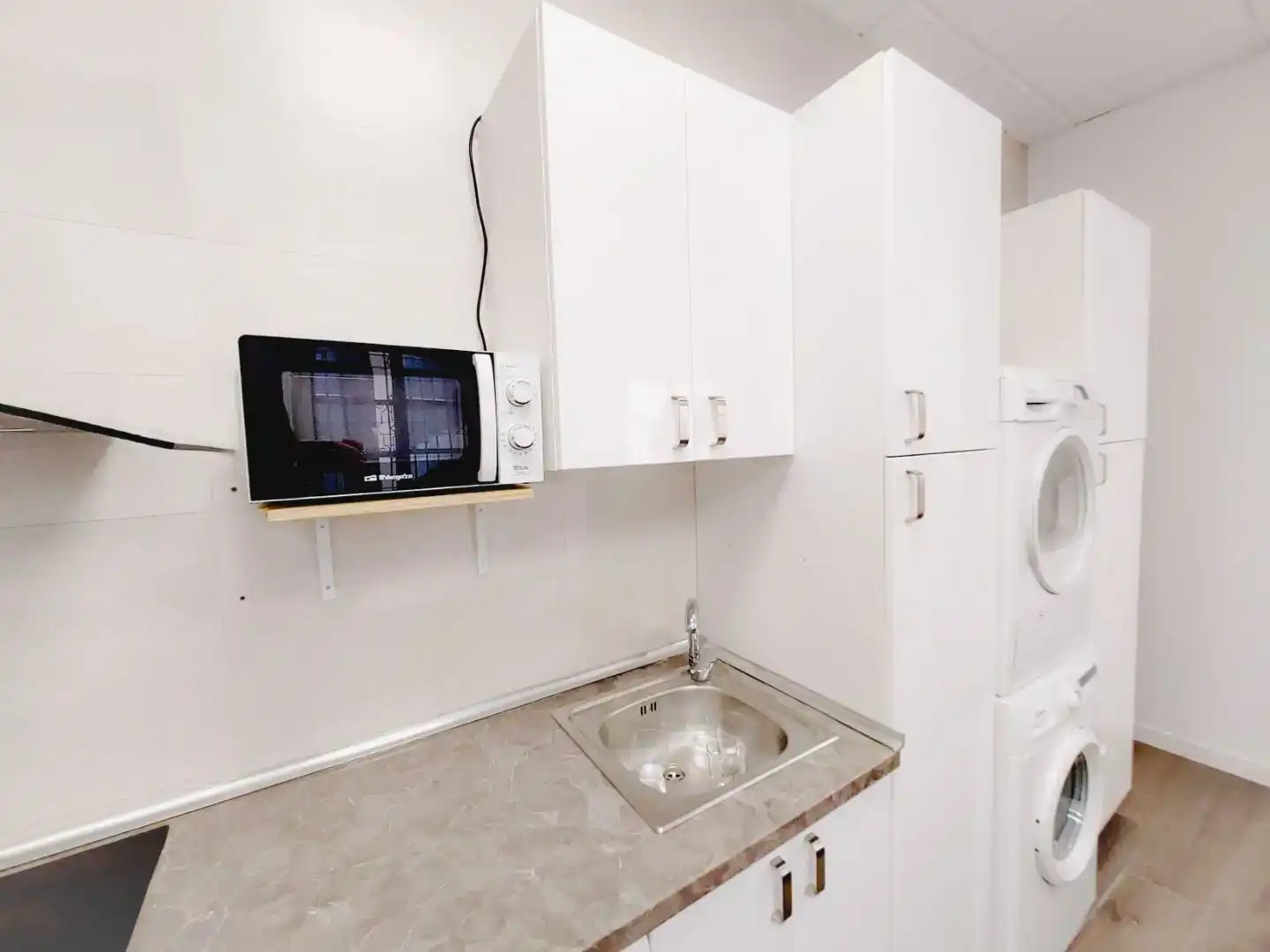 Kitchen of Flat for rent in  Murcia Capital  with Air Conditioner