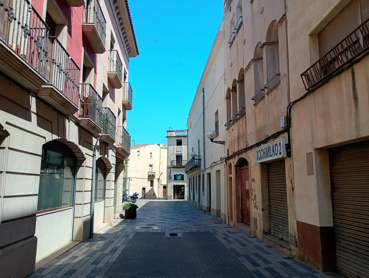 Außenansicht von Gebäude zum Verkauf in Vila-seca