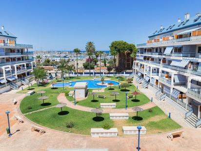 Vista exterior de Apartament en venda en Dénia amb Aire condicionat, Calefacció i Jardí privat