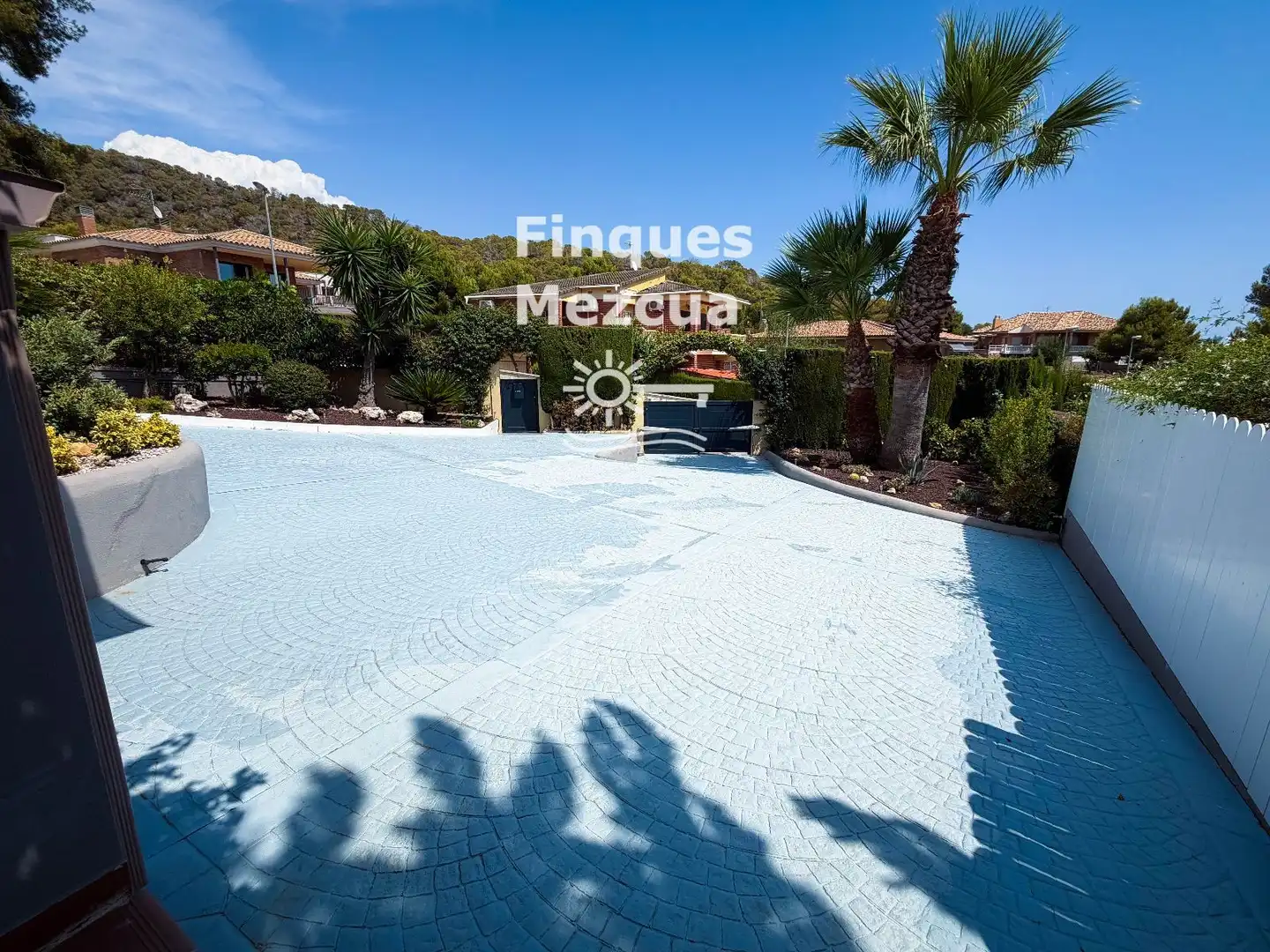 Piscina de Casa o chalet en venta en Roda de Berà con Aire acondicionado, Calefacción y Terraza