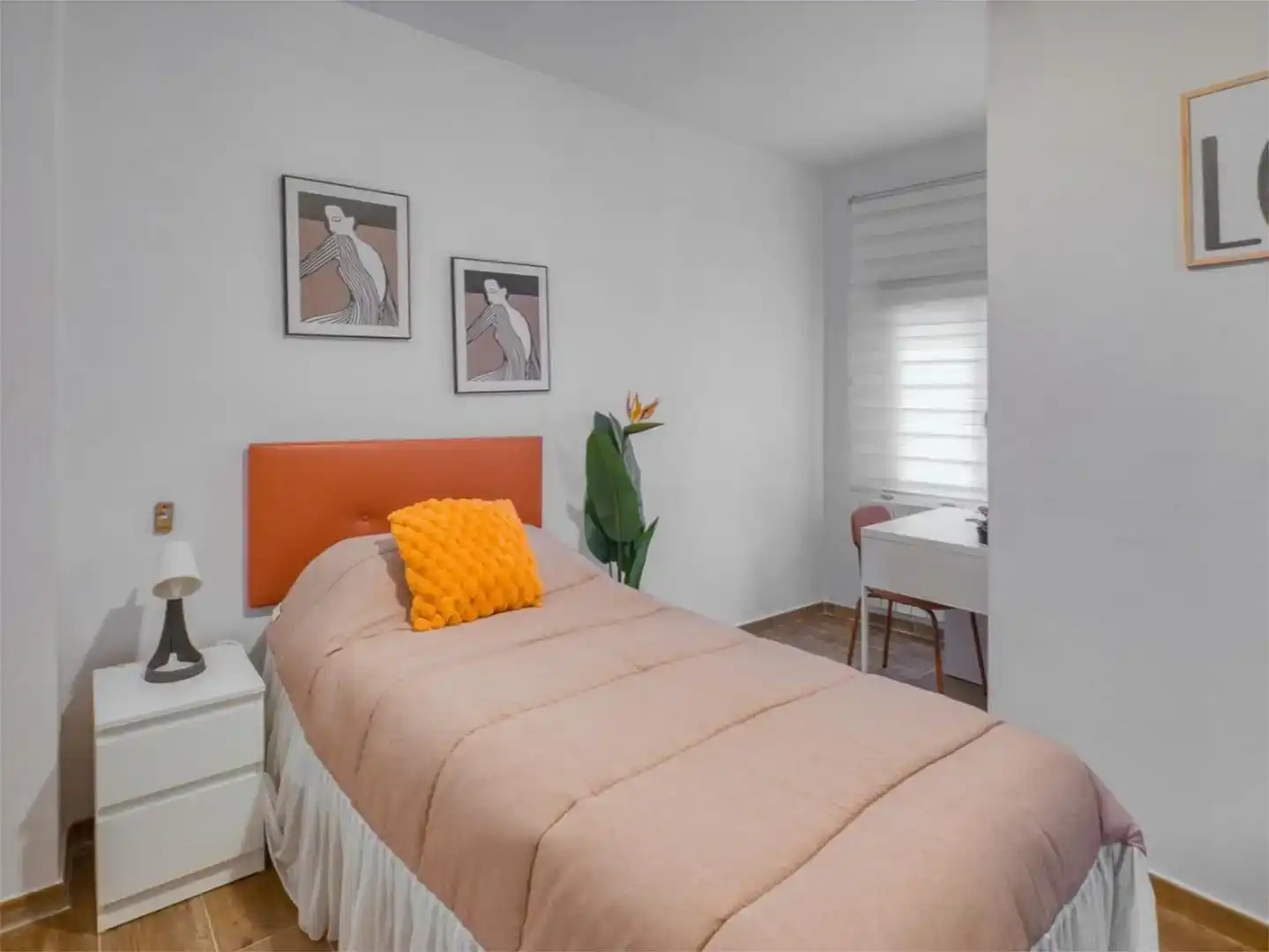 Bedroom of Study for rent in Estremera  with Air Conditioner, Furnished and Balcony