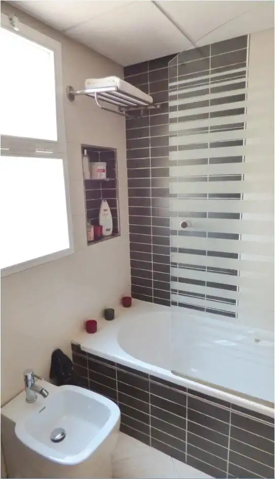 Bathroom of Flat for sale in Málaga  with Air Conditioner, Heating and Private garden