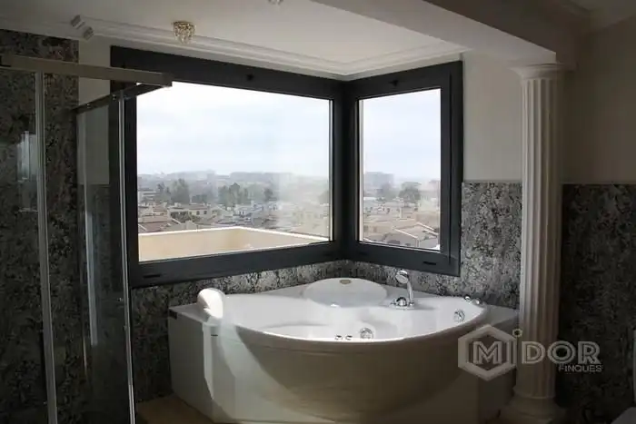 Casa con piscina en venta en Torre Valentina - Mas Vilar de La Mutxada - Treumal, imagen 35
