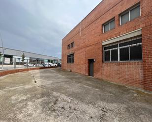 Vista exterior de Nau industrial en venda en Igualada