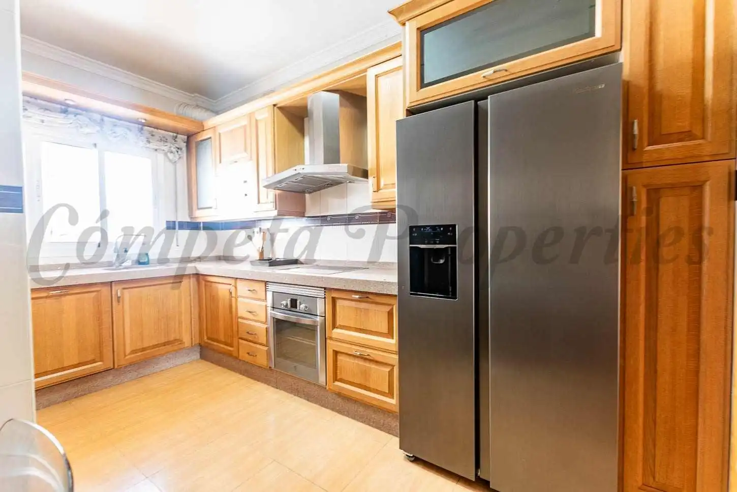 Apartament amb terrassa en venda a Sayalonga, imagen 9