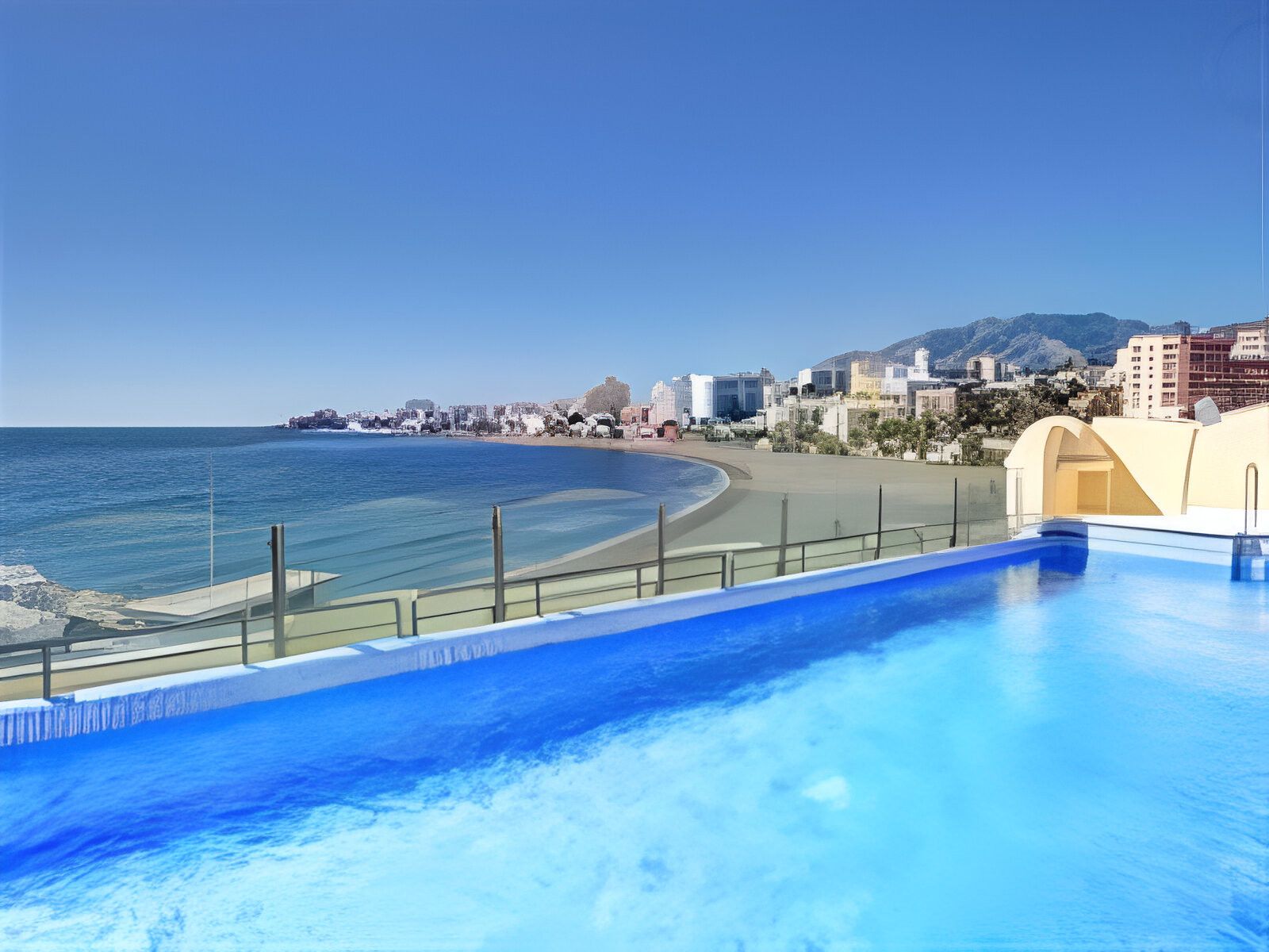 Piscina de Planta baixa en venda en Benalmádena amb Aire condicionat, Terrassa i Piscina