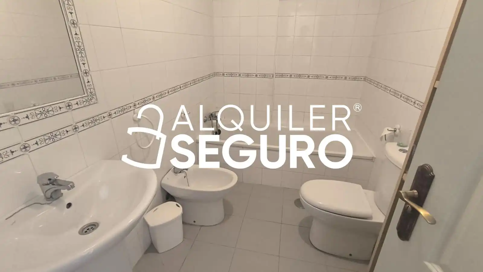 Baño de Casa o chalet de alquiler en Bormujos con Terraza