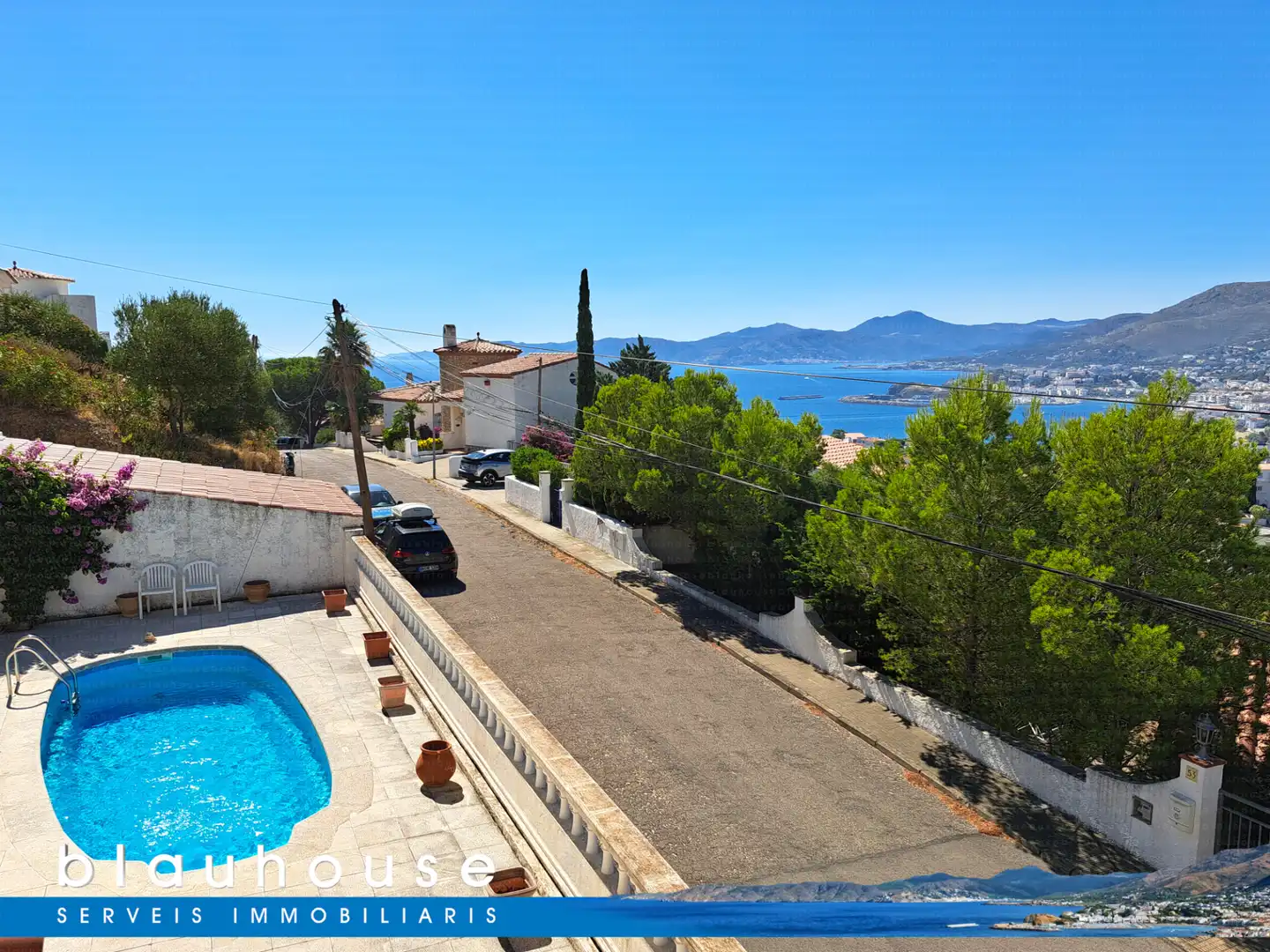 Vista exterior de Casa o xalet en venda en Llançà amb Aire condicionat, Jardí privat i Terrassa