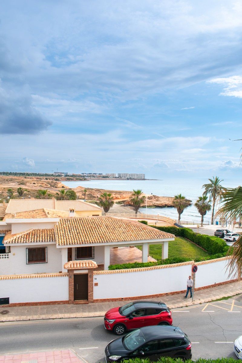 Bedroom of Flat for sale in Orihuela  with Air Conditioner, Heating and Terrace