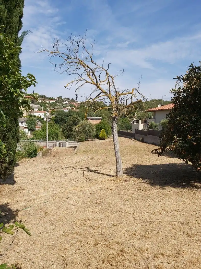 Residential land for sale in Avinguda Vallserrat